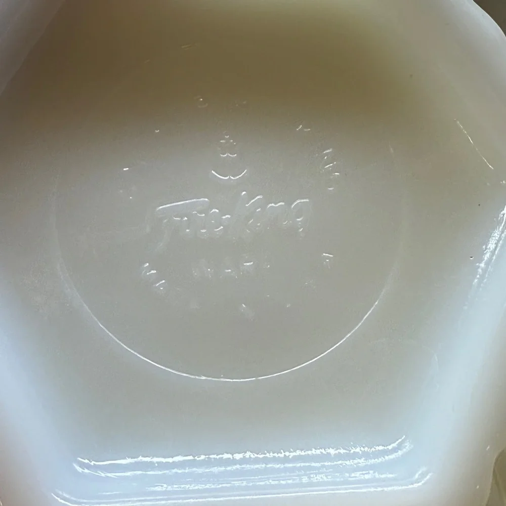 Fire King White Milk Glass Grape Motif Vase Anchor Hocking
